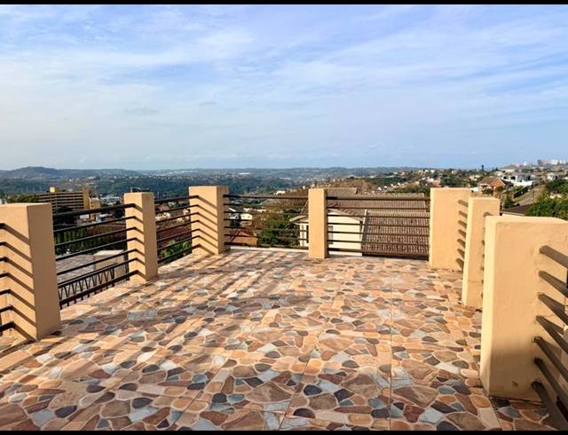 4 BEDROOM HOUSE FOR SALE IN RESERVOIR HILLS